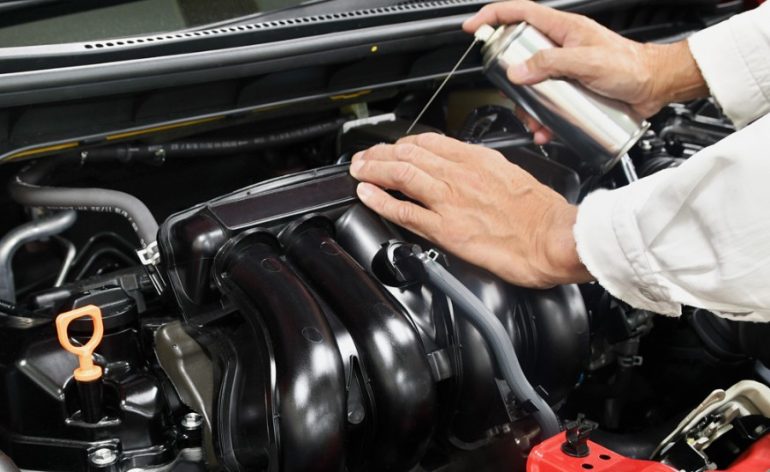 Mastering the Art of Engine Degreasing with Commercial Products