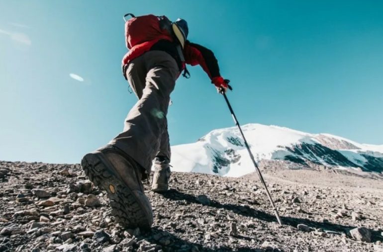 Hiking vs Trekking: Which Adventure Suits You Best