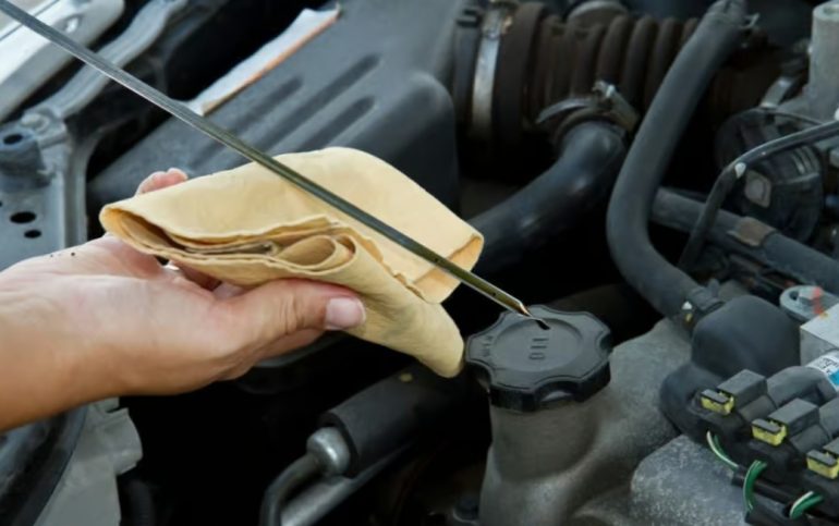 The Right Way to Check Transmission Fluid: Engine On or Off? 