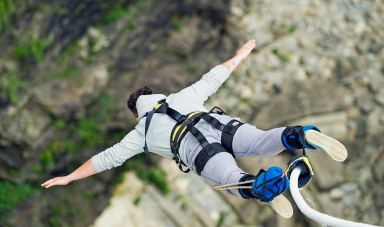 From Terrified to Thrilled: My Bungee Jumping Adventure Shared on Reddit
