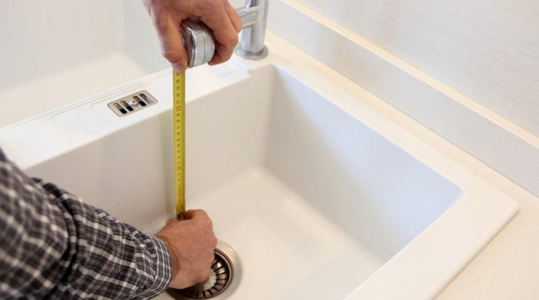 Avoid Mistakes: How To Measure Your Kitchen Sink For A Perfect Fit